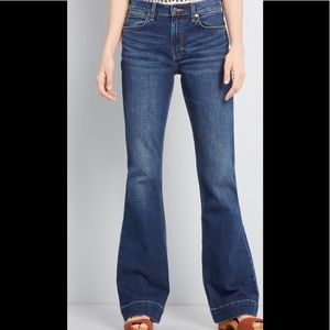 Wrangler Exaggerated Boot size 27